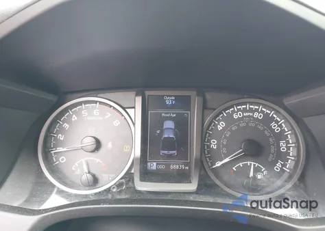 2019 Toyota Tacoma Trd Off Road z USA, uszkodzony, nr VIN 3TMCZ5AN0KM229840